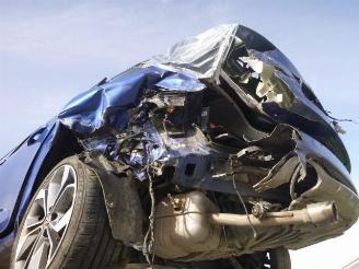 Renault Mégane Grandtour 1.2T   GT LINE picture 25