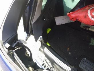 Renault Mégane Grandtour 1.2T   GT LINE picture 21