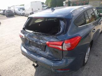 Ford Focus 1.0 TURBO picture 9