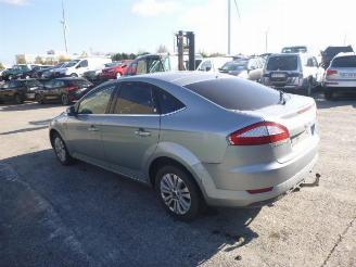 Ford Mondeo 1.8 TDCI GHIA picture 3