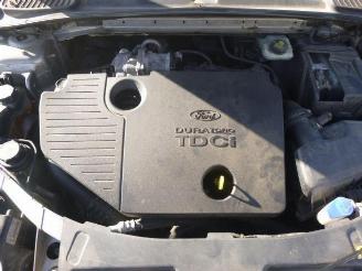 Ford Mondeo 1.8 TDCI GHIA picture 16
