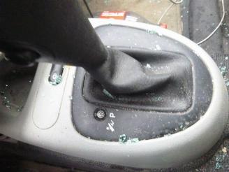 Renault Kangoo 1.4 AUTOMATIQUE picture 9