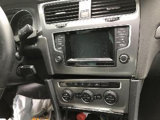 Volkswagen Golf 1.2 TSI  CJZB picture 22