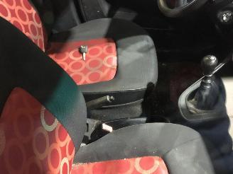 Hyundai I-10 1.1  CRDI picture 15