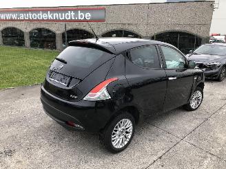 Uttjänta bilar auto Lancia Ypsilon GOLD 0.9 AUTOMATIQUE 2013/10