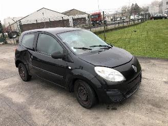 Renault Twingo 1.1 picture 3