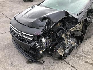 Opel Astra 1.6 CDTI picture 10