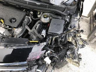 Opel Astra 1.6 CDTI picture 24