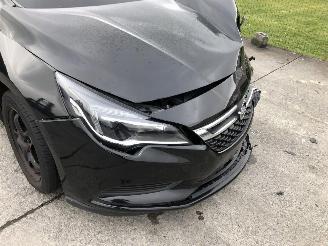 Opel Astra 1.6 CDTI picture 13