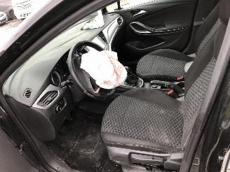 Opel Astra 1.6 CDTI picture 6