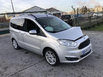Ford Tourneo Courier 1.0 ECOBOOST picture 3
