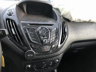 Ford Tourneo Courier 1.0 ECOBOOST picture 21