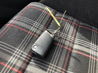 Volkswagen Golf 2.0  GTI   TSI picture 23