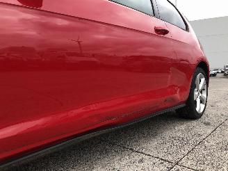 Volkswagen Golf 2.0  GTI   TSI picture 13