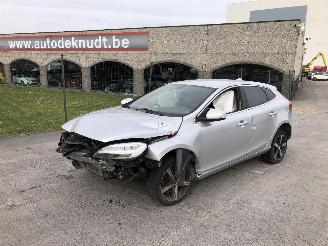 Volvo V-40 1.5  B4154T3 AUTOMAT picture 4