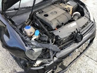 Volkswagen Golf 2.0 TFSI  R 4 MOTION picture 12