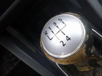 Volkswagen Golf 5  1.9 TDI picture 17