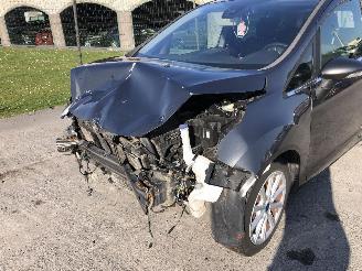 Ford B-Max TITANIUM 1.5 TDCI picture 5