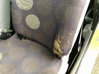 Renault Twingo 1.1 picture 13