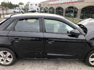Audi A1 1.0 TFSI picture 7