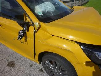 Peugeot 208 1.2 picture 26