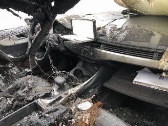 Audi A4 BREAK 2.0 TDI DEZB picture 7