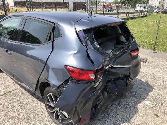 Renault Clio 1.5 DCI picture 9