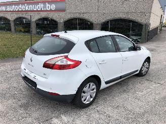 Salvage car Renault Mégane 1.5 DCI 2013/9