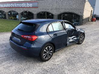 Mercedes A-klasse PACK ADVANTAGE picture 4