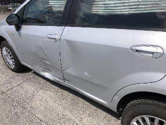 Fiat Punto 1.4 picture 9