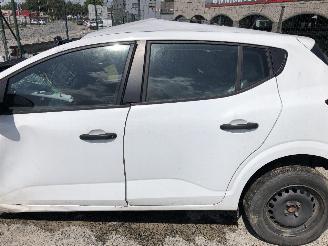 Dacia Sandero 1.0 picture 7