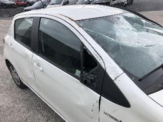 Toyota Yaris DYNAMIC picture 16