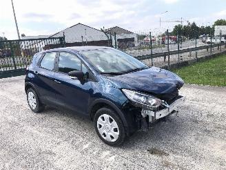 Renault Captur 0.9 picture 3