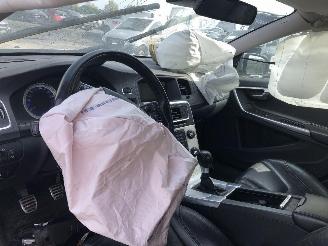 Volvo S-60 2.0 D picture 7