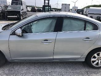 Volvo S-60 2.0 D picture 5