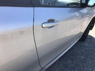 Peugeot 208 1.2 picture 7