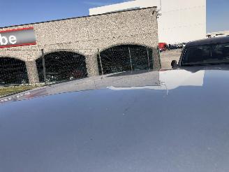 Peugeot 208 1.2 picture 12