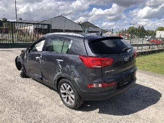 Coche siniestrado Kia Sportage 1.7 CRDI  D4FD 2016/3