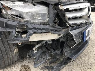 Mercedes C-klasse V6  AVANTGARDE picture 23