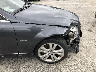 Mercedes C-klasse V6  AVANTGARDE picture 9