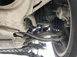 Mercedes C-klasse V6  AVANTGARDE picture 27