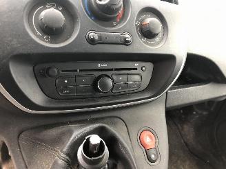 Renault Kangoo 1.5 DCI    3 PLACES picture 17