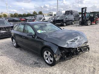 Audi A4 COMBI  2.0 TDI picture 3