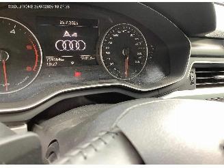 Audi A4 COMBI  2.0 TDI picture 25
