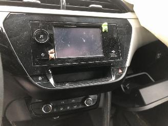 Opel Corsa 1.2 F12XEL picture 18