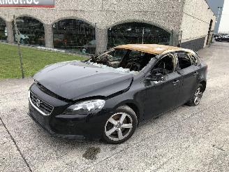 Uttjänta bilar auto Volvo V-40 KINETIC 2.0 D   D2 2015/9