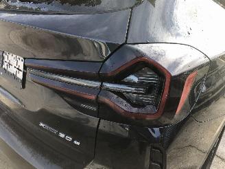 BMW X3 XDRIVE30E picture 9