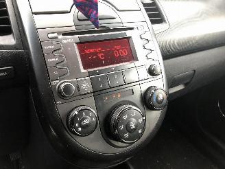 Kia Soul 1.6 CRDI AUTOMATIQUE picture 12