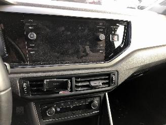 Volkswagen Polo 1.6 TDI picture 13