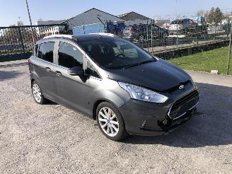 Auto incidentate Ford B-Max 1.5 TDCI 2016/9